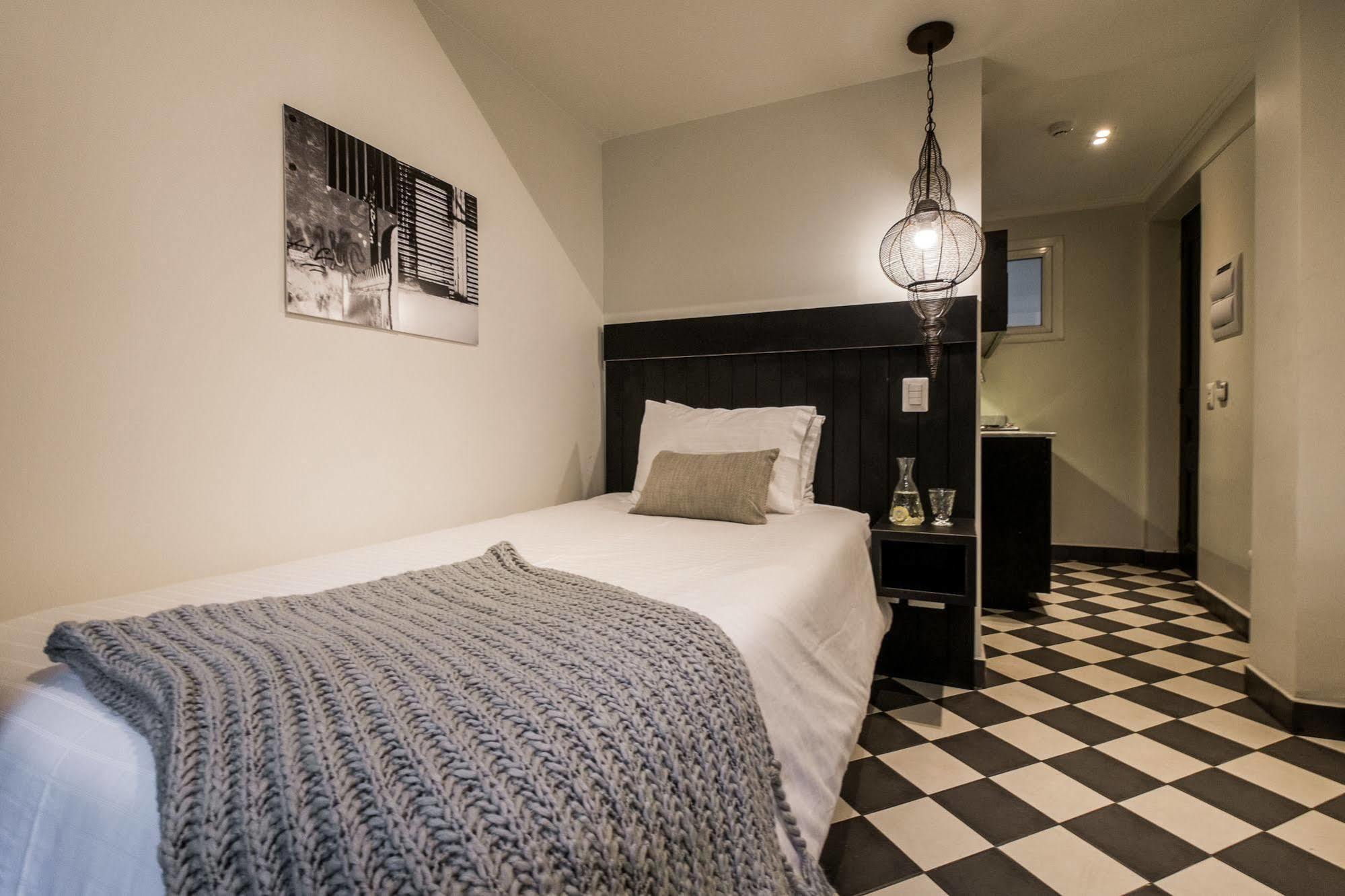 Apart Hotel B Сантяго Екстериор снимка